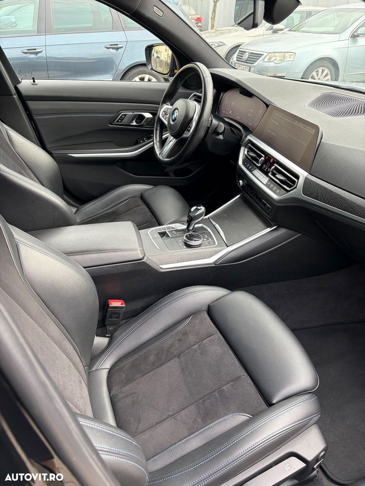 BMW Seria 3 320i xDrive Aut. Edition M Sport Shadow - 17