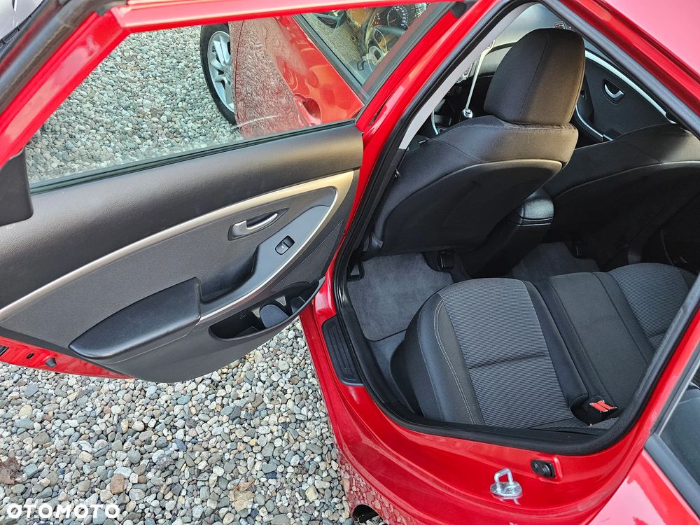 Hyundai i30 blue 1.6 GDI Style - 8