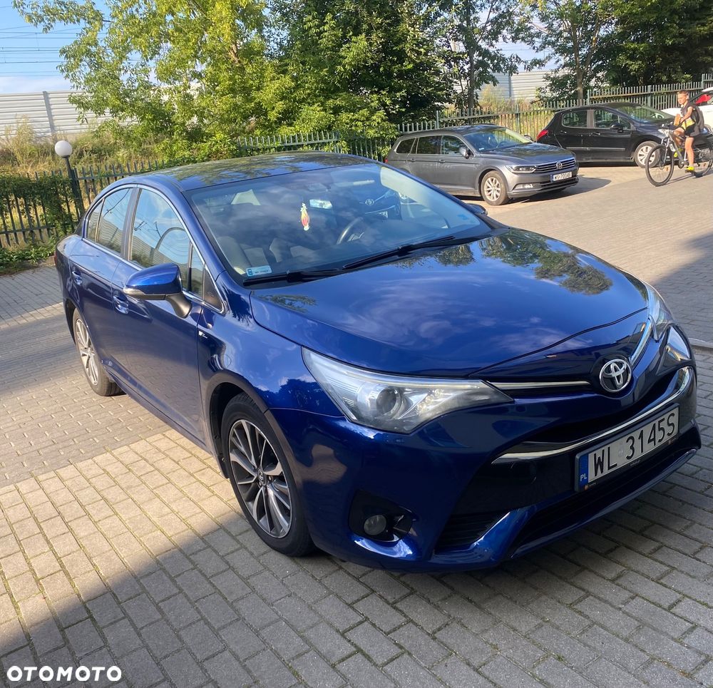 Toyota Avensis 2.0 D-4D Selection - 8