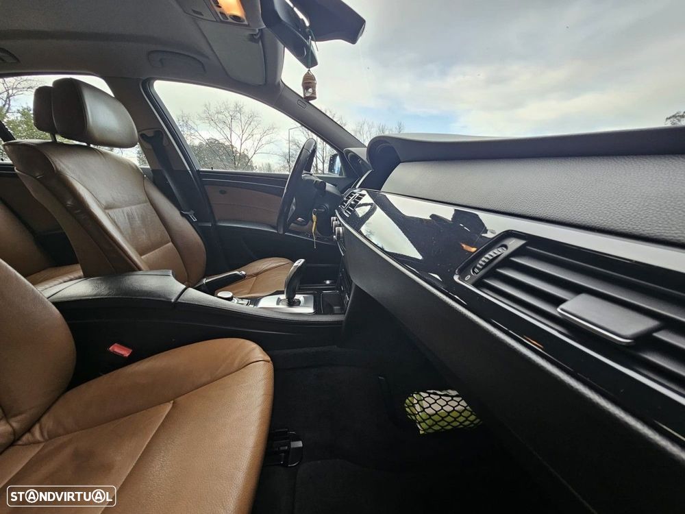 BMW 520 dA Sport - 30