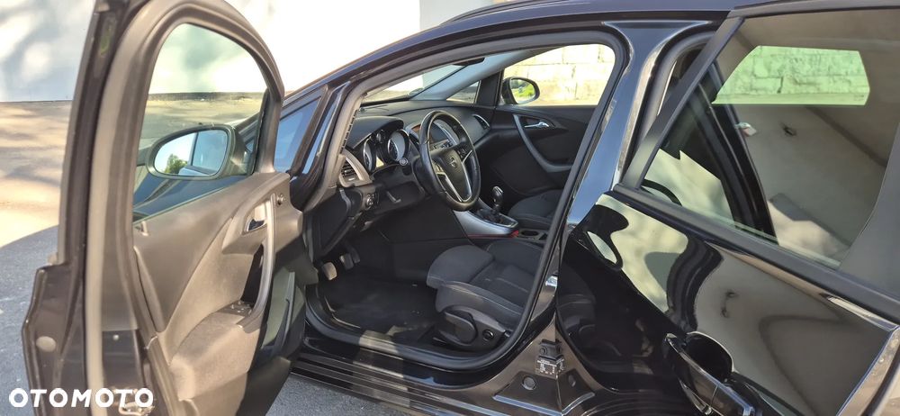 Opel Astra 1.4 T Sport EU6 - 26