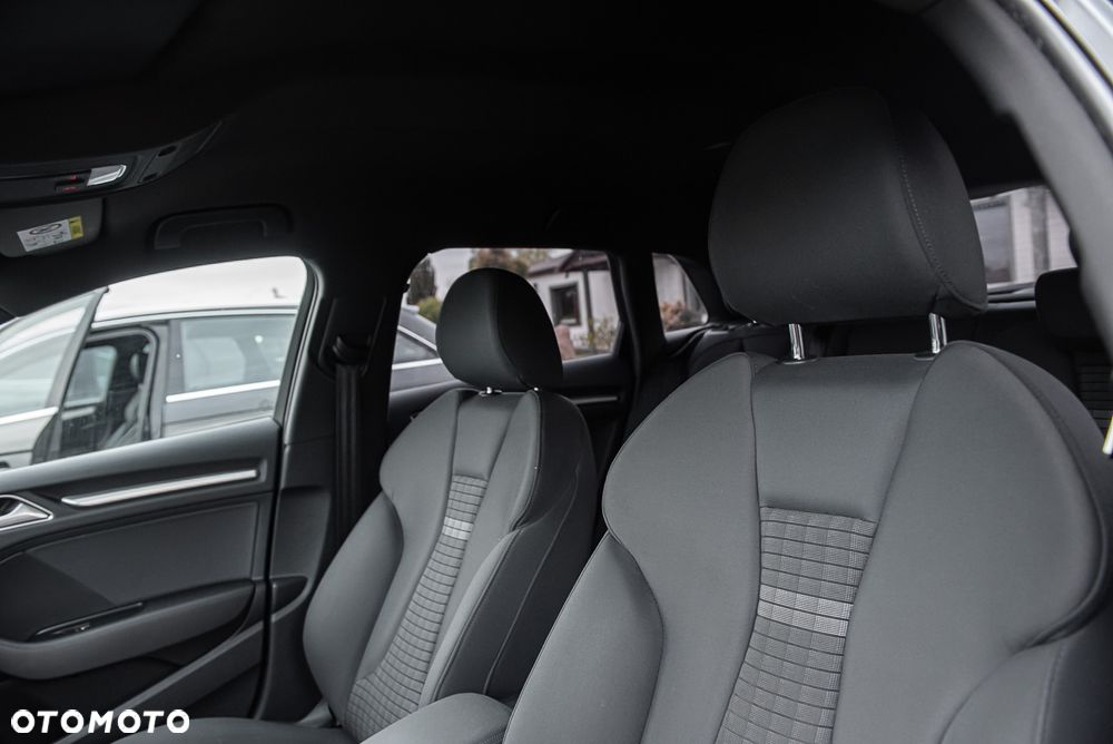 Audi A3 Sportback 2.0 TDI (clean diesel) S line Sportpaket - 18