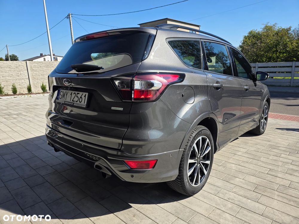 Ford Kuga 1.5 EcoBoost 2x4 ST-Line - 3