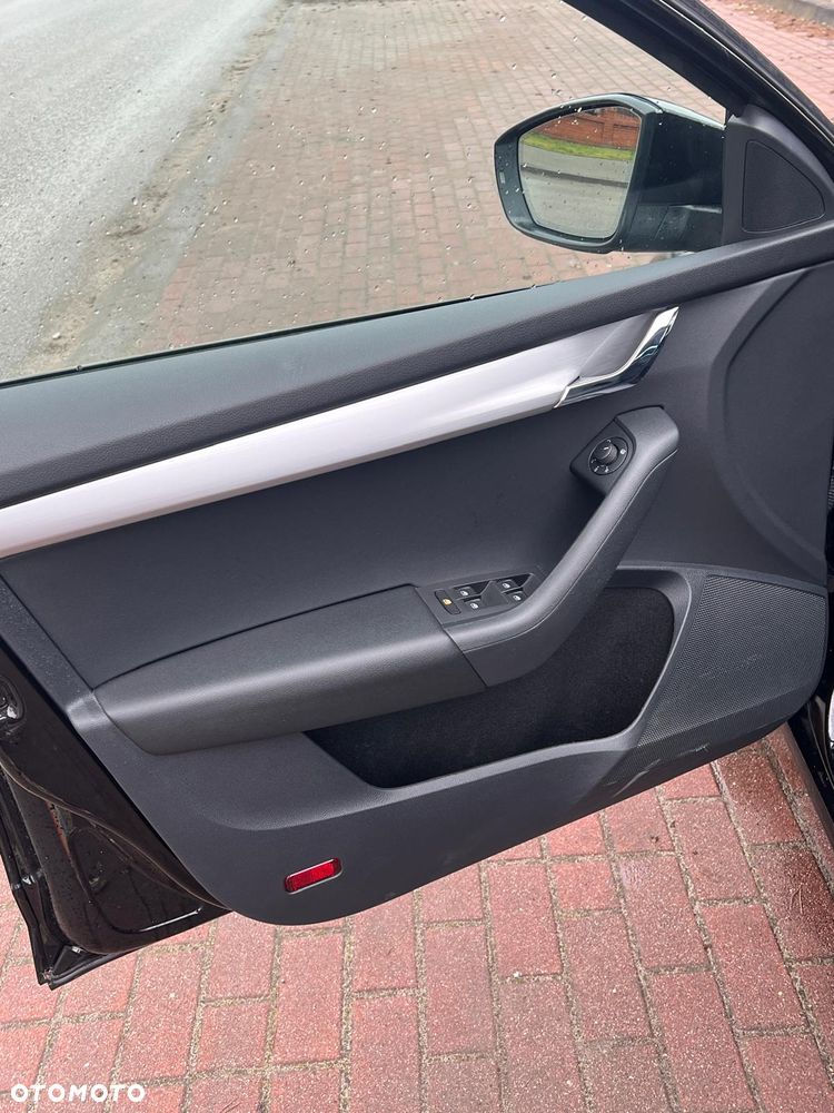 Skoda Octavia 1.6 TDI DSG Soleil - 8