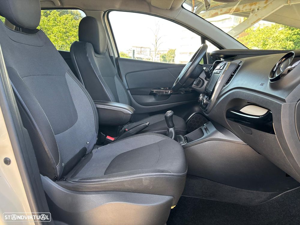Renault Captur 1.5 dCi Exclusive - 8