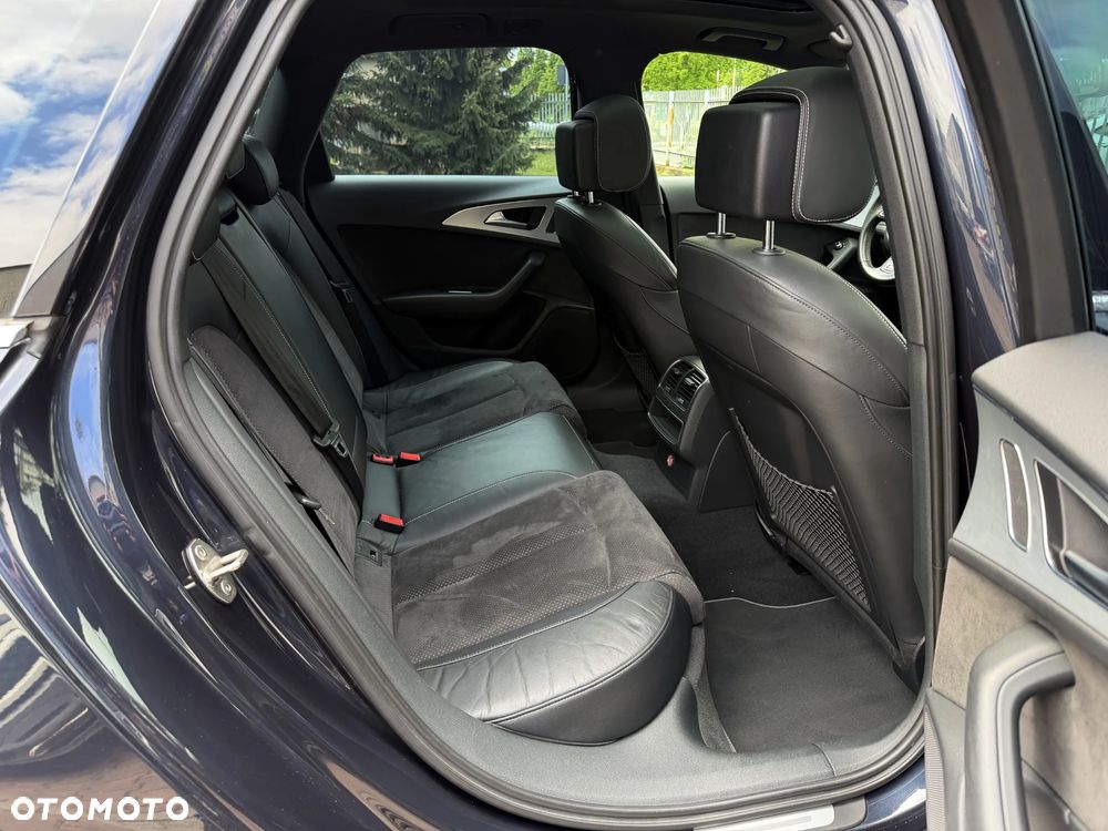 Audi A6 Avant 2.0 TDI quattro S tronic - 14