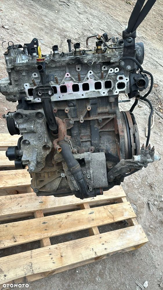 silnik goły słupek RENAULT MASTER 2.3 dci  BITURBO 170 km  USZKODZONY