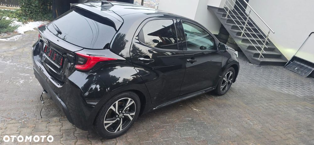 Toyota Yaris 1.5 Premium CVT - 4
