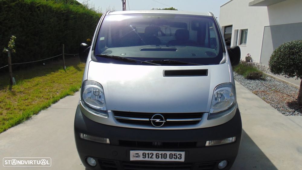 Opel VIVARO 2.5 CDTI - 2