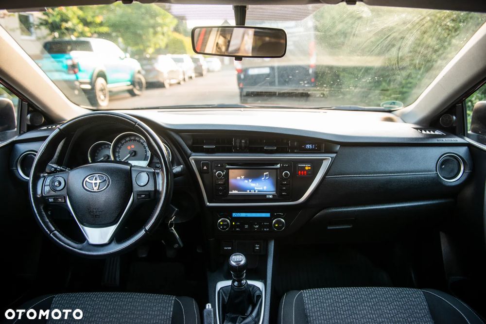 Toyota Auris 1.33 Dual-VVT-i Edition - 31