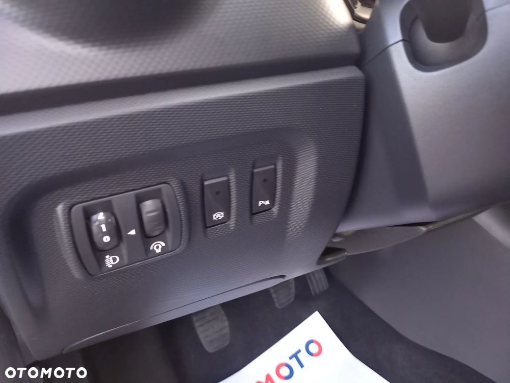 Renault Captur (ENERGY) TCe 90 LIMITED - 29