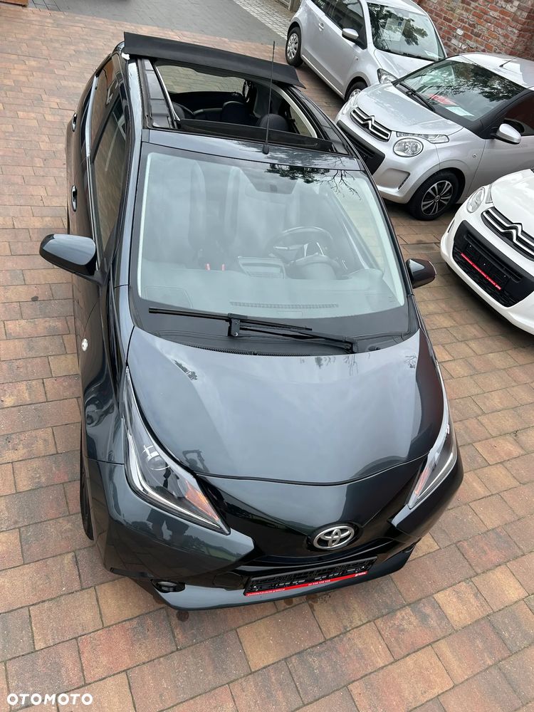 Toyota Aygo x-play Edition S+ - 13