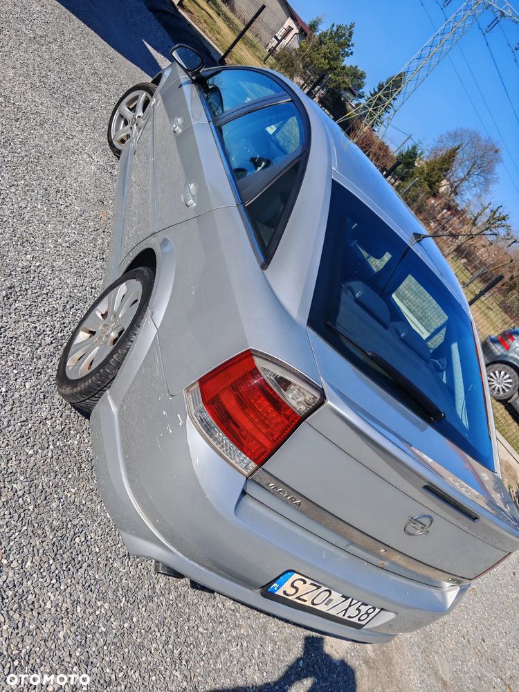 Opel Vectra 1.9 CDTI Sport / GTS - 12