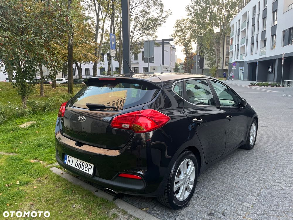 Kia Ceed 1.6 GDI L DCT - 4