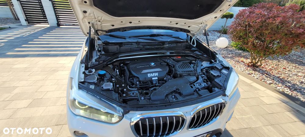 BMW X1 sDrive18d - 18