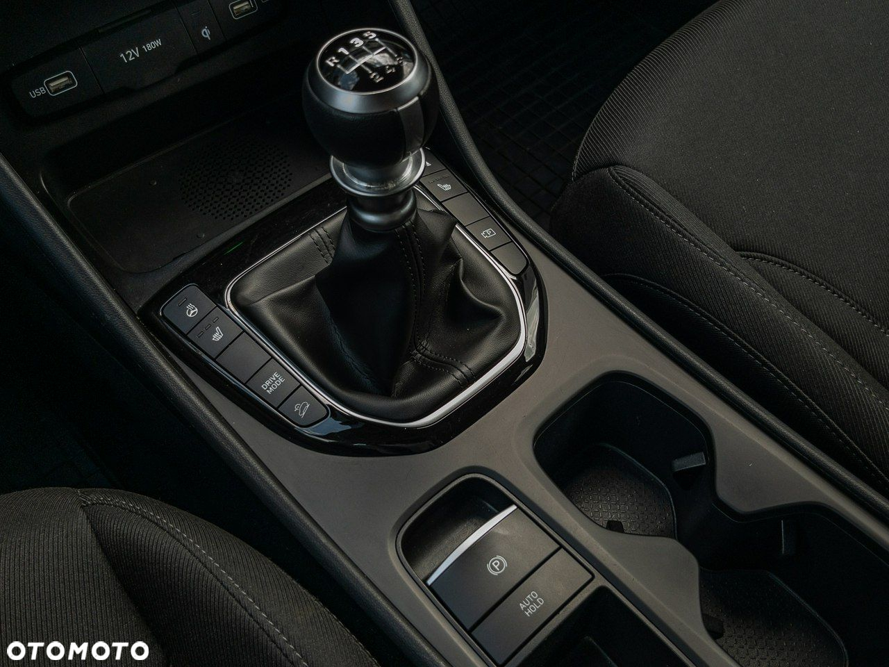 Hyundai Tucson 1.6 T-GDi Executive 2WD - 26