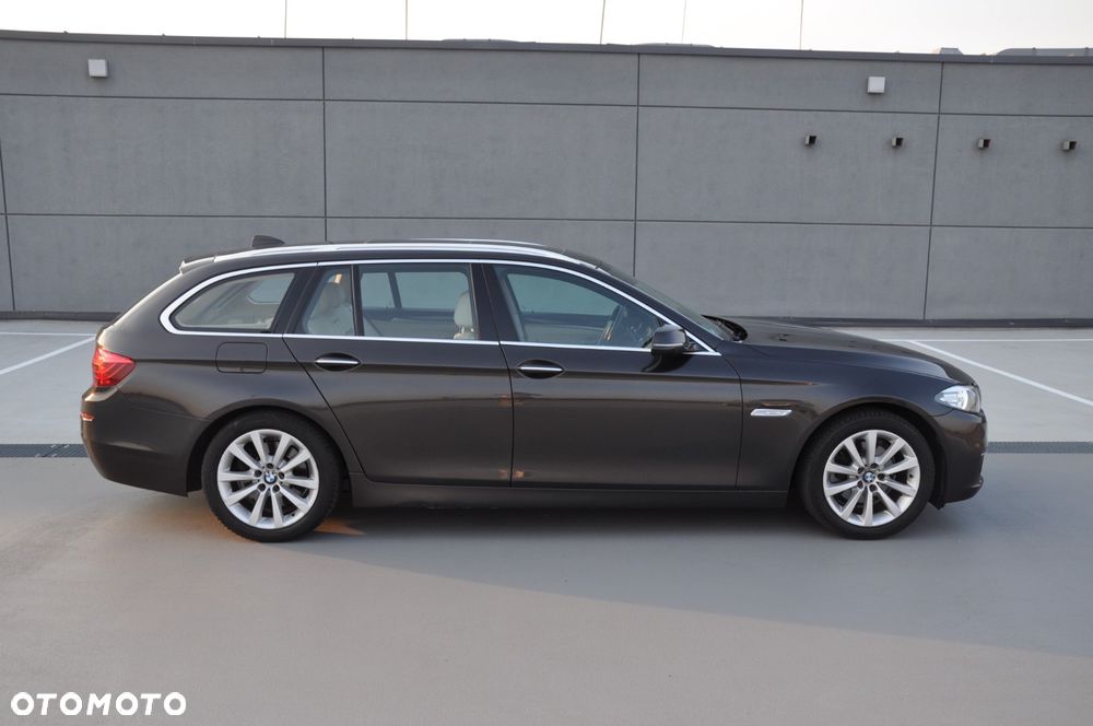 BMW Seria 5 520i Modern Line - 7