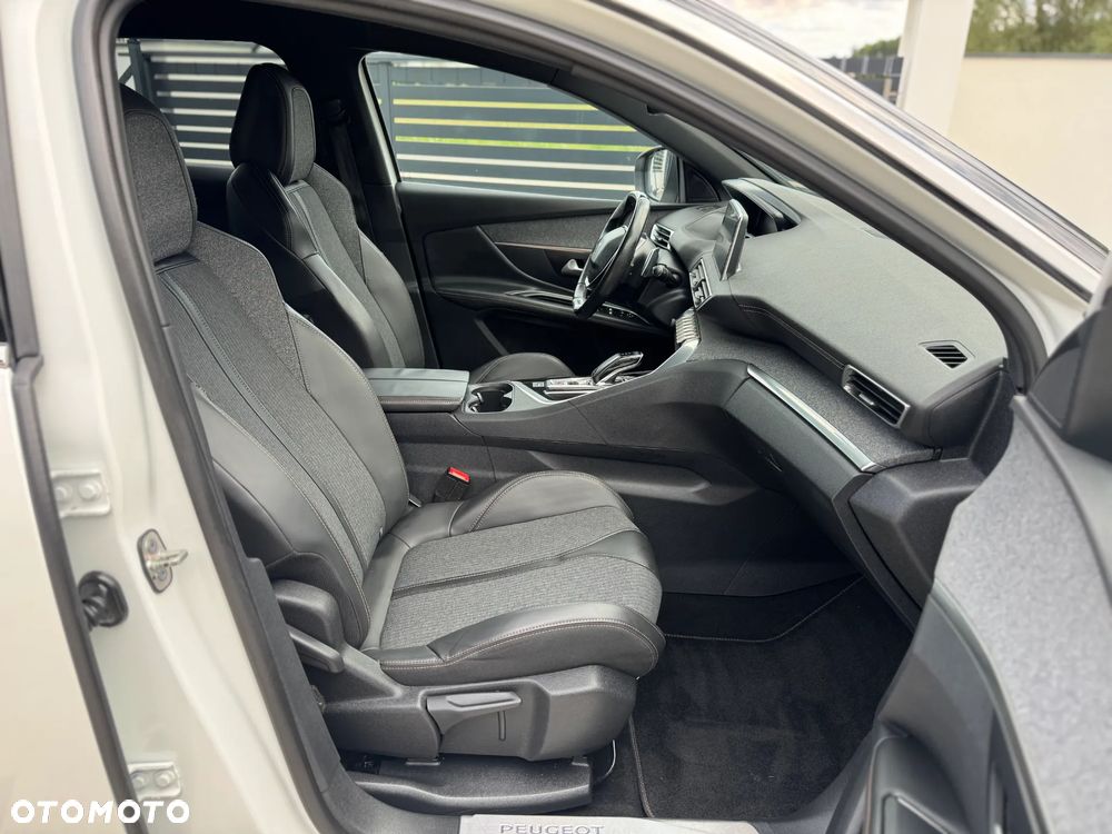 Peugeot 3008 - 28