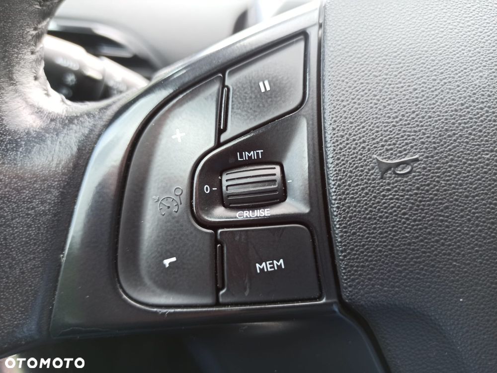 Citroën C4 SpaceTourer 1.2 PureTech Shine S&S - 16
