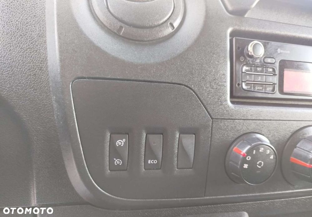Renault Master - 21