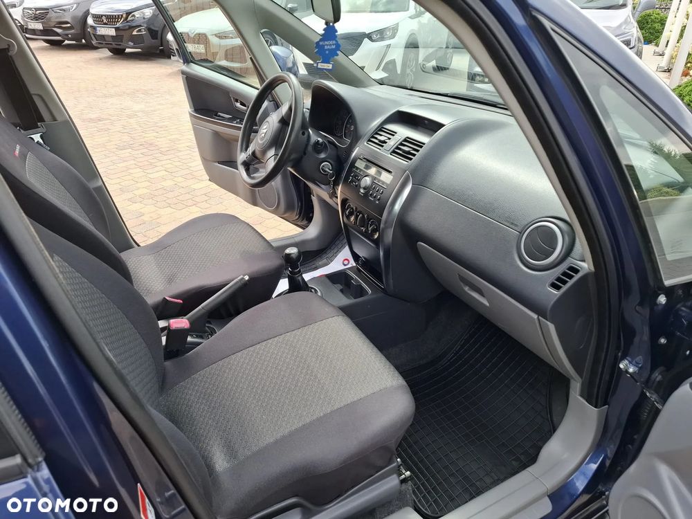 Suzuki SX4 1.6 GLX / Comfort - 13