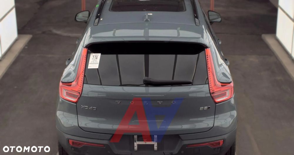 Volvo XC 40 - 6
