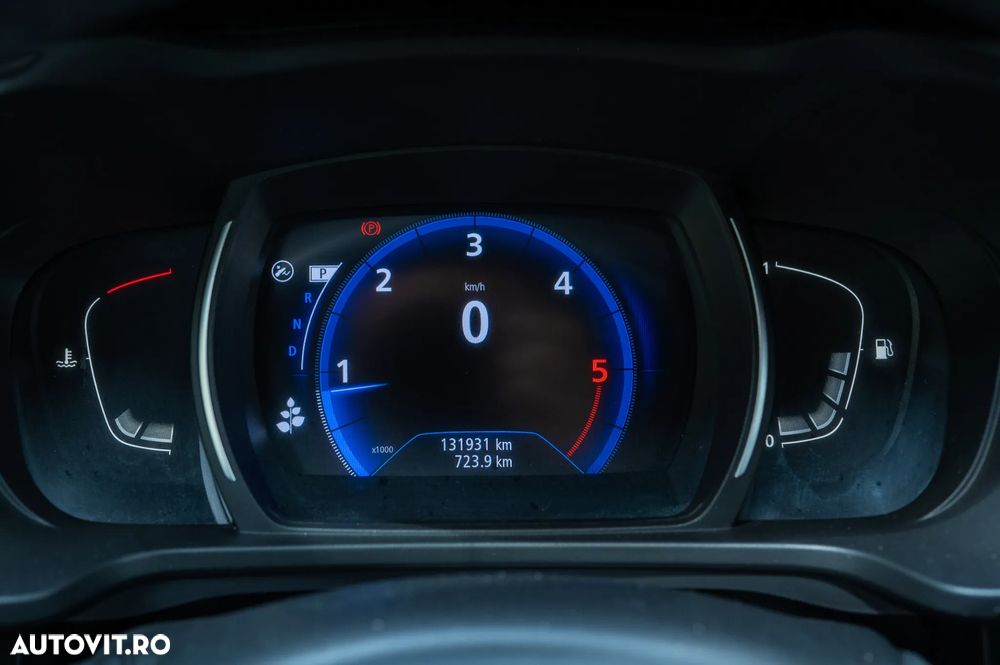 Renault Kadjar BLUE dCi 115 EDC INTENS - 23