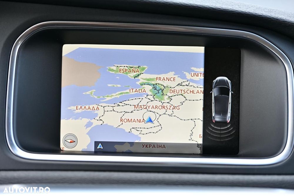 Volvo V40 - 21