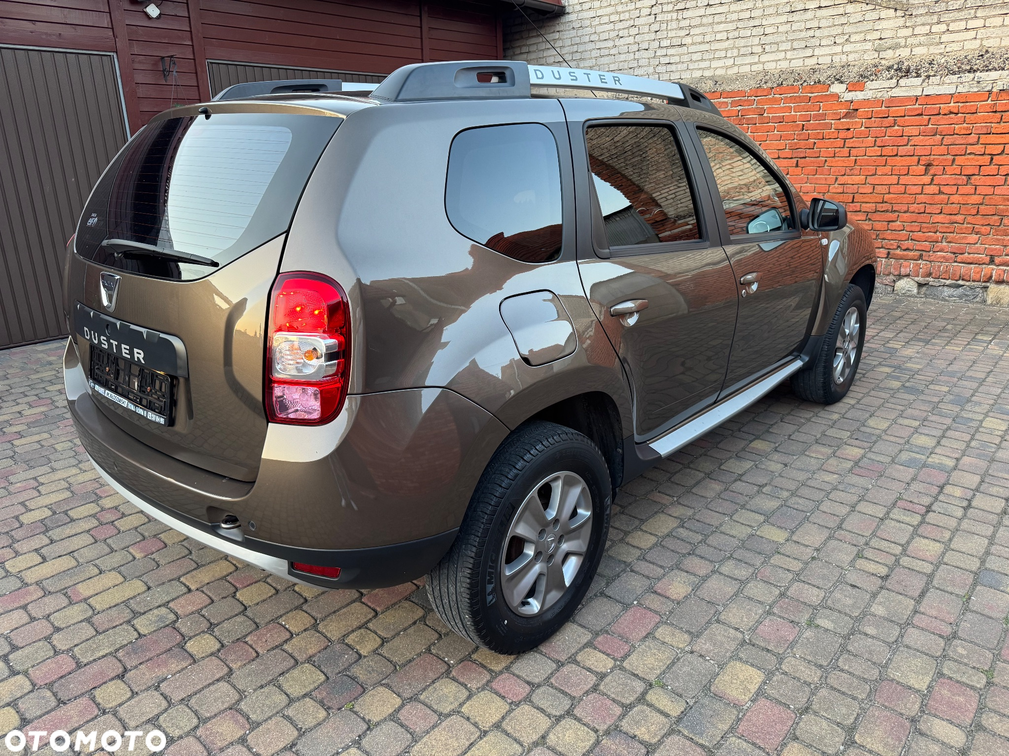 Dacia Duster 1.6 SCe Prestige - 8