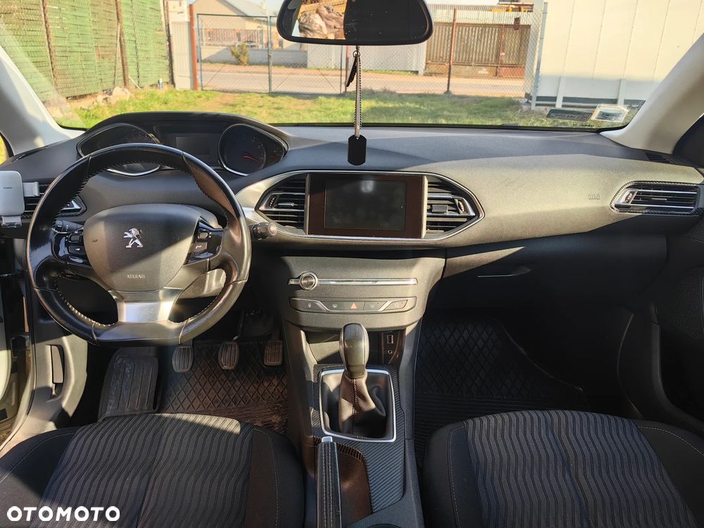 Peugeot 308 1.2 VTi/PureTech Access - 14