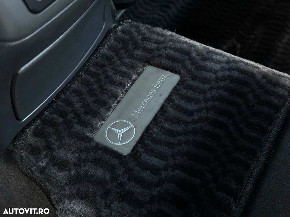 Mercedes-Benz E 320 4Matic Automatik Avantgarde - 34