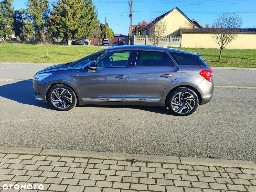 DS Automobiles DS 5 - 9