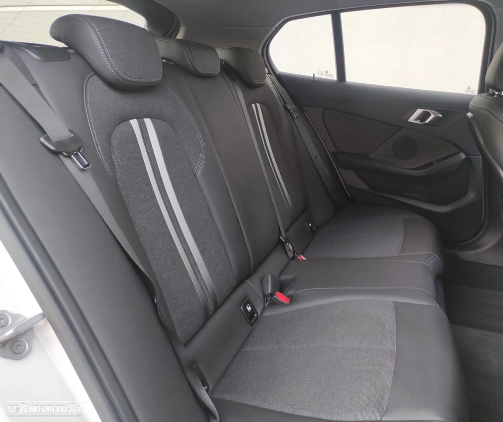 BMW 116 d Line Sport Auto - 25