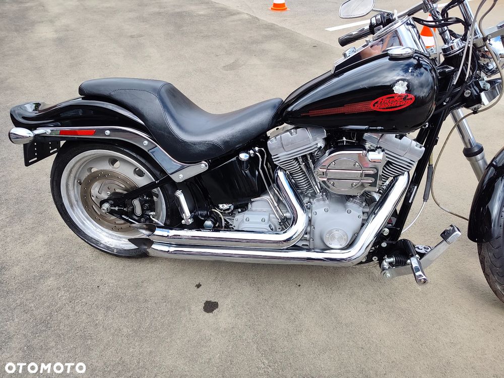 Harley-Davidson Softail Standard - 17