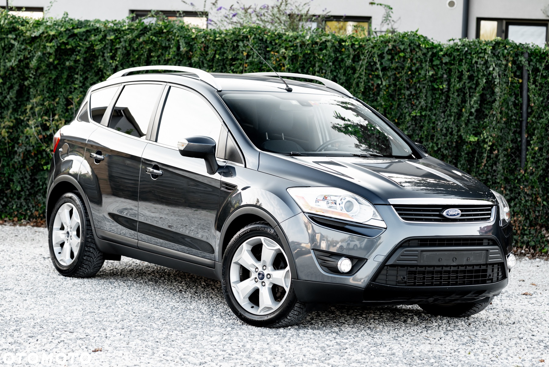 Ford Kuga 2.5 Titanium - 5