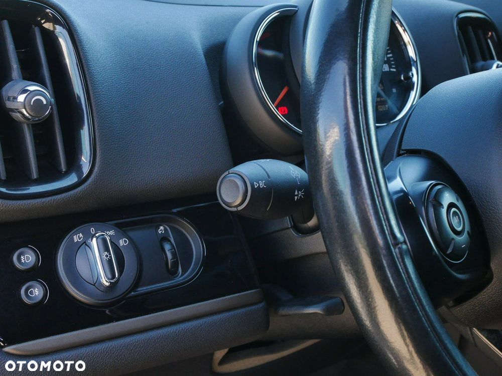 MINI Countryman Cooper D John Cooper Works Trim - 24