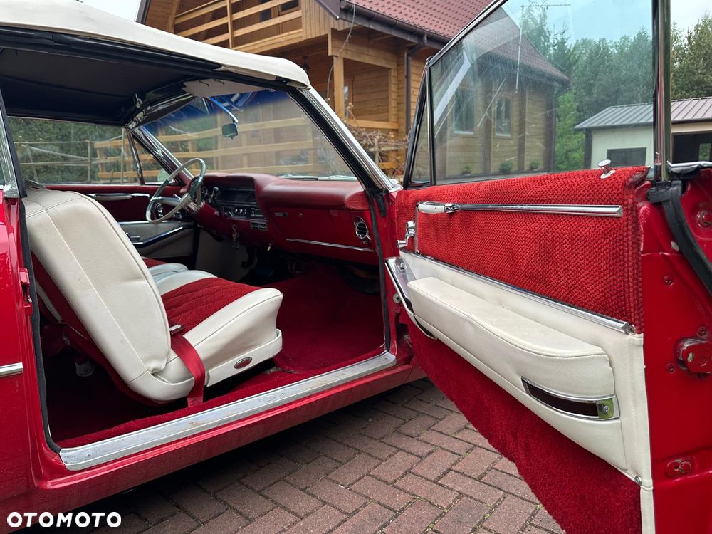 Cadillac Deville - 20