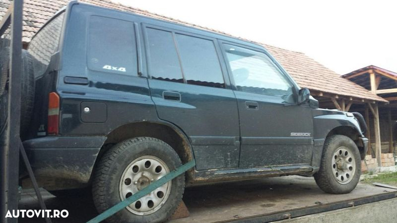 Cutie viteza Suzuki Vitara 4×4 - 4
