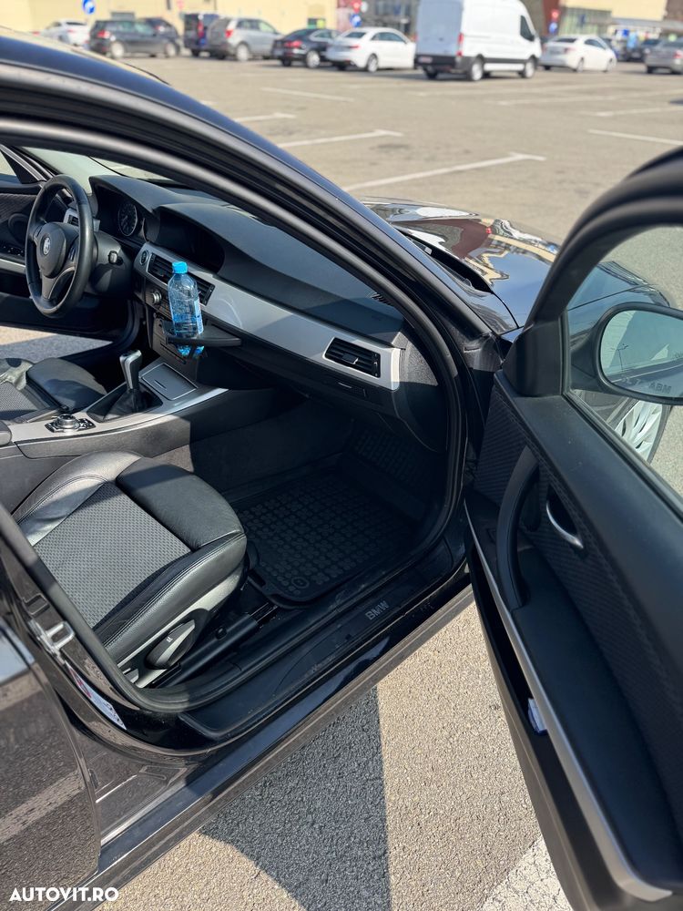 BMW Seria 3 320d - 13