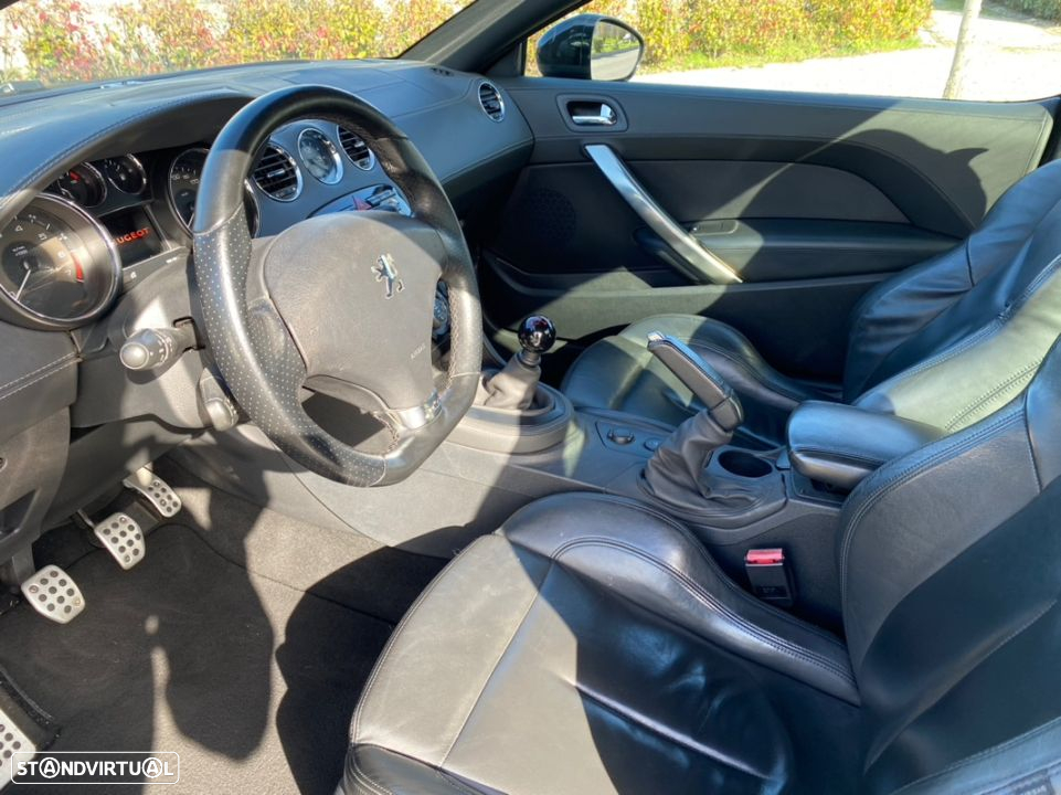 Peugeot RCZ 1.6 THP - 27