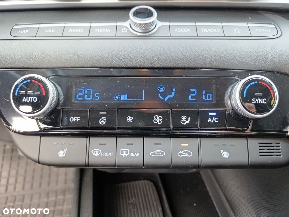 Hyundai Elantra 1.6 Smart - 30