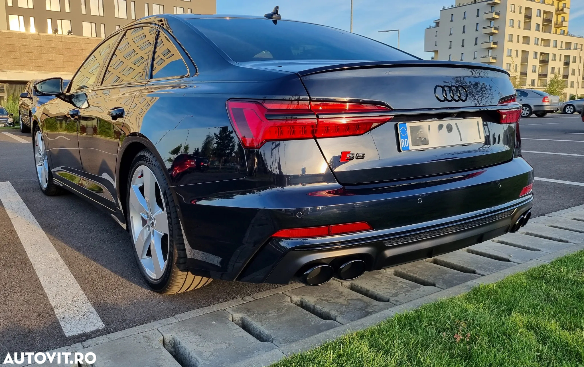 Audi S6 - 12