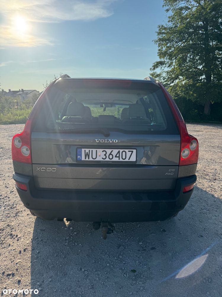 Volvo XC 90 2.4 D5 - 8