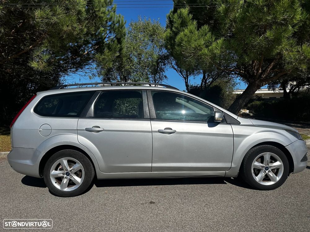 Ford Focus SW 1.6 TDCi Connec. - 6