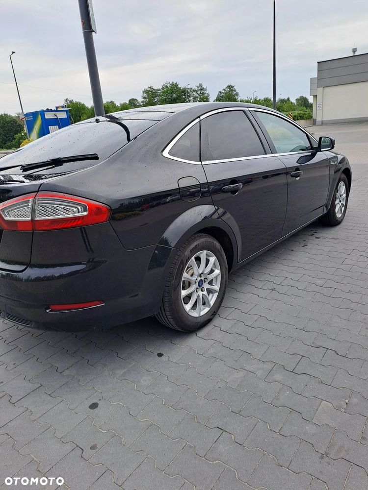 Ford Mondeo 2.0 TDCi Titanium - 22