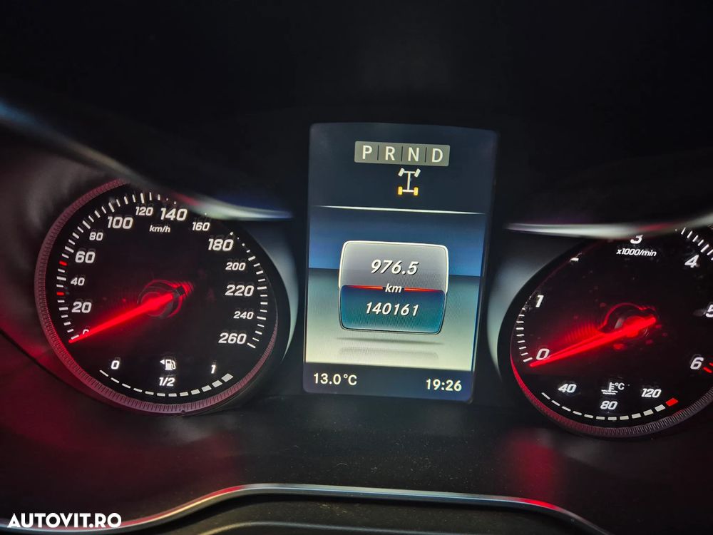 Mercedes-Benz X class 250 - 3