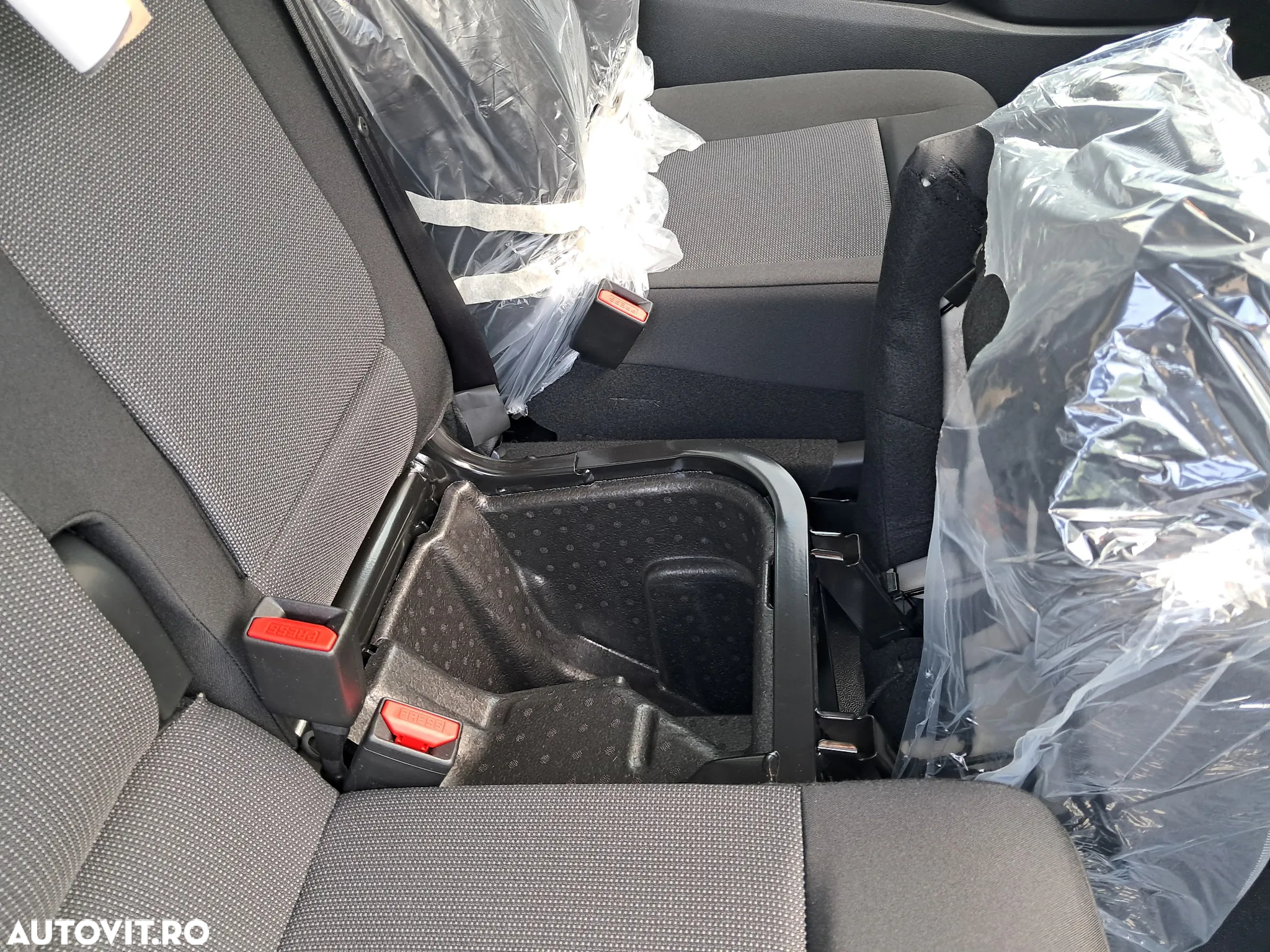 Peugeot EXPERT FURGON L2 1.5 diesel 120 CP - 34