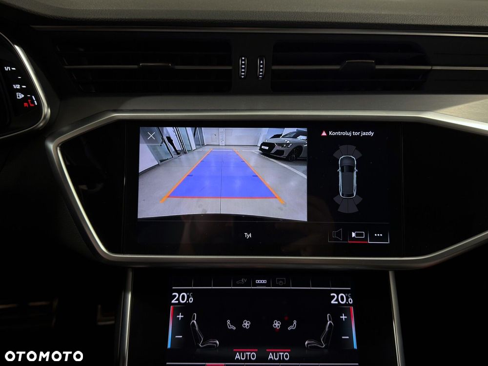 Audi A6 Avant - 16