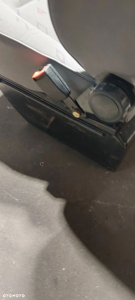 Fotel  prawy vw t4 - 5