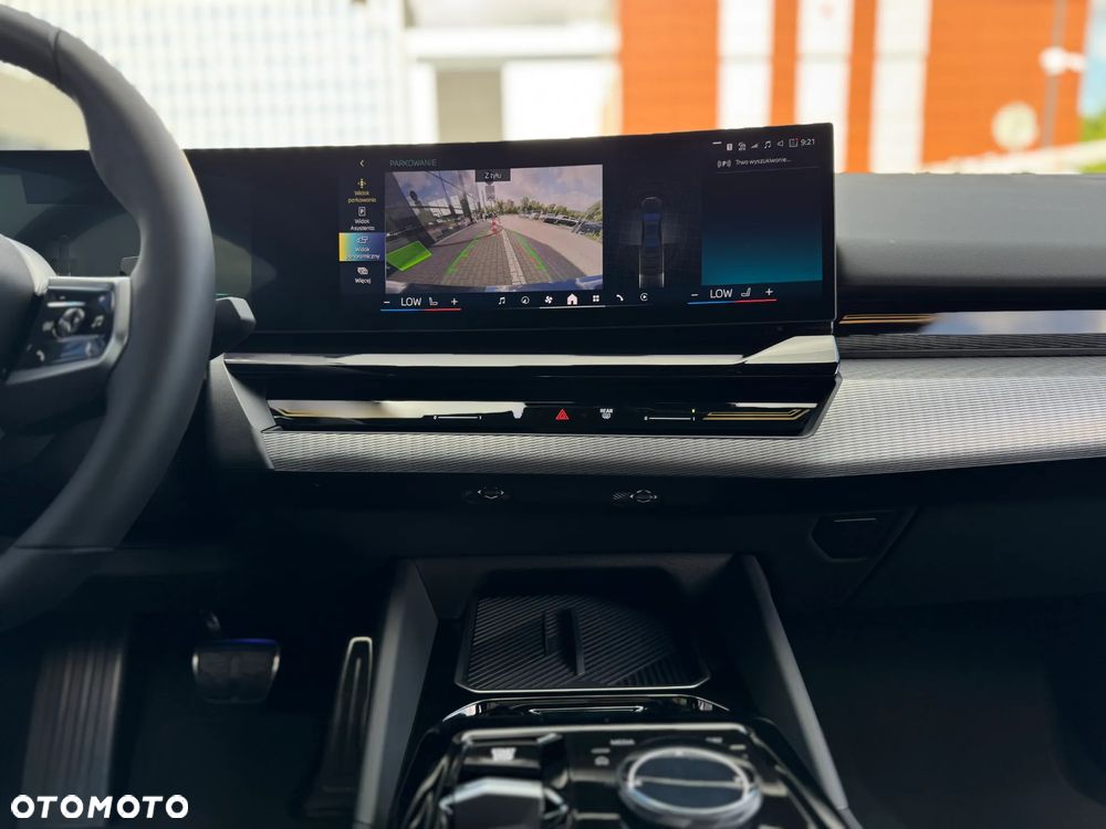 BMW Seria 5 520d xDrive mHEV M Sport - 23
